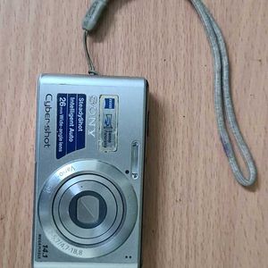 Sony Cyber-Shot DSC-W530 Digital Camera