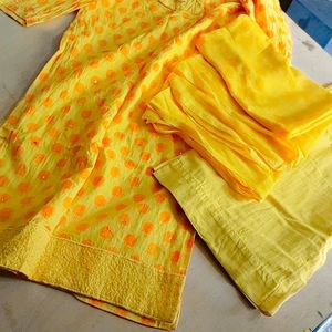 Kurta Pilaza Dupatta