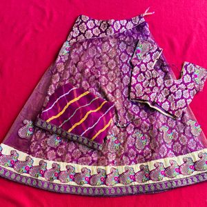 Net Lehnga,blouse And Odhani Set💜