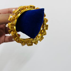 Women Royal Golden Gram Bangles