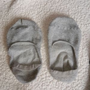 2 Socks