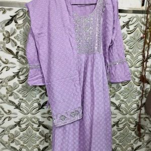 Nayera Cut Kurti And Plazo