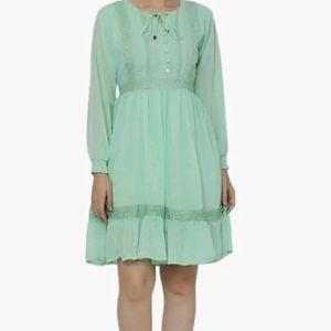 ♥️Pista Green Korean Dress👗