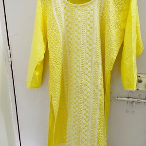 chikankari yellow kurti