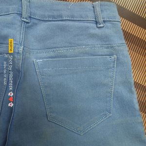 (L-58) 28 Size Straight Denim Jeans