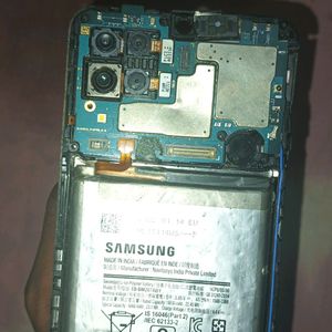 Samsung M12