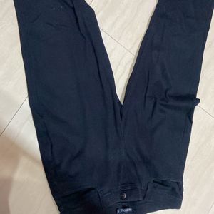 Coal Black Colour jeggings/ Fitted jeans