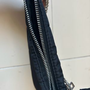 Elegant black Purse