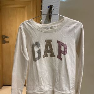 GAP sweatshirt