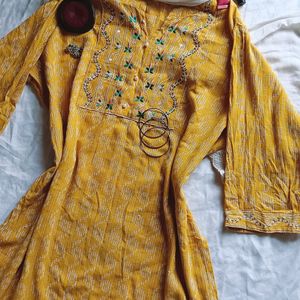 Mustard Straight Fit Kurta