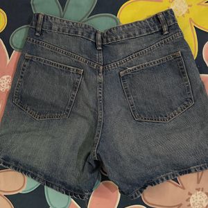 Zara Jeans Short