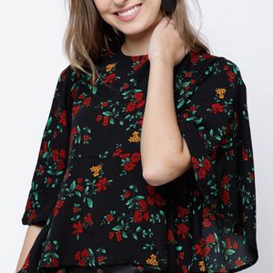 TOKYO TALKIES Floral Top