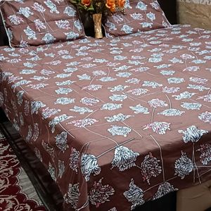 Double Bedsheet With Two Pillow Cover