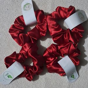 Combo Of 4 Hand Made Scrunchies