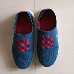 Sport Shoes For Children