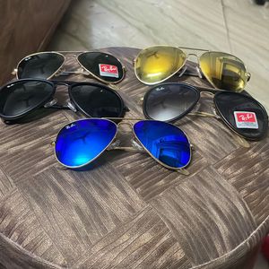 RayBan Sunglasses Set Of 1