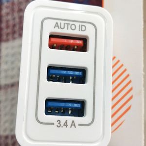 Triple USB Charger With Auto Id