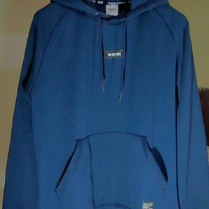 Men's Solid Hooded Sweatshirt