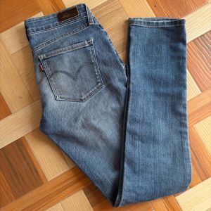 Levis Low Waist Jeans