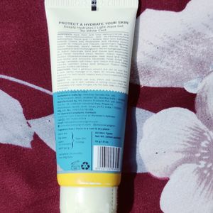 1% Hyaluronic Acid Gel Sunscreen By Pilgrim