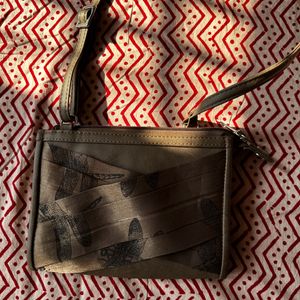 Baggit Sling Bag