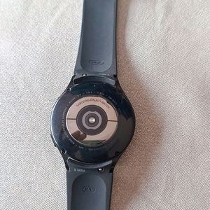 Samsung Galaxy Watch 4