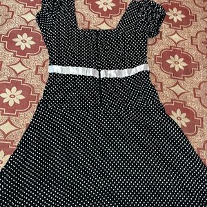 Polka Dotted Black Midi Dress