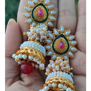 Brand New Jhumka Earrings 30rs Off