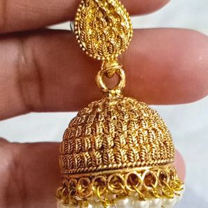 Golden Pearl Bangles With Jhumka Pair