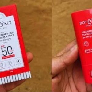 Dot & Key Strawberry Dew Spf 50 Sunscreen Stick On