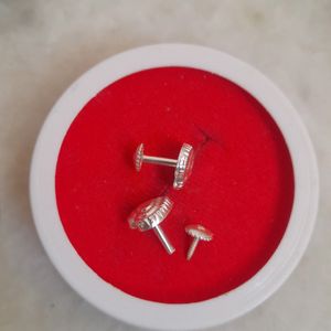 Beautiful New Heart Shape Studs