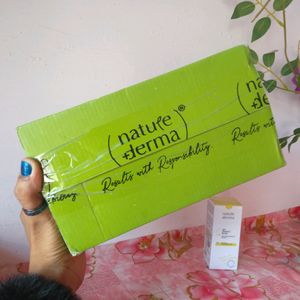 Nature Derma Face Serum