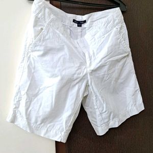 Gap: White Shorts