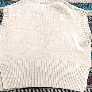 Cream Cable Knit Cropped V-neck Sweater Vest.