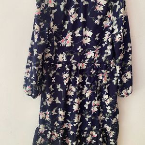 Women Navy Blue Printed Puff Sleeve Flare Dress