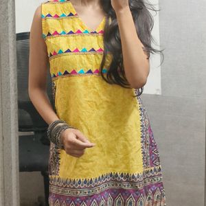 Max Short Kurta