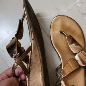 Light Heel Golden Colour