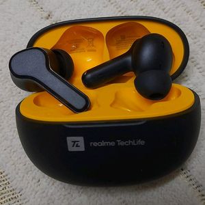 Realme Techlife T100 Earbuds