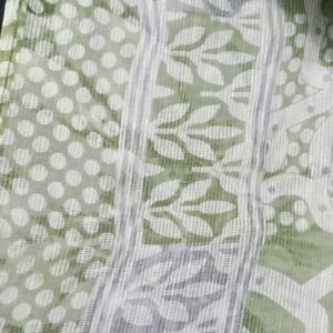 Green White Supernet Saree Without Blouse