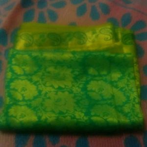 Pro Green Saree With Beautiful Golden Design
