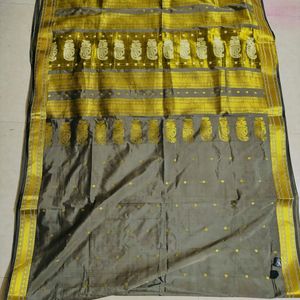 jari saree