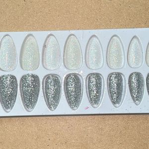 Glitter Pressed Artificial Nails