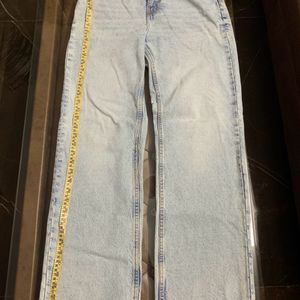 *Sale* Zara Straight Fit Jeans