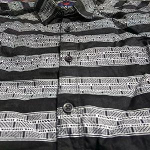 HALF SLIVES BLACK AND WHITE PRINTED SHIRT