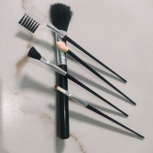 Set Of 2 Combo Pack Kajal And Brushes