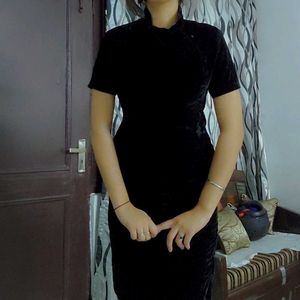 Velvet Black Cheongsam