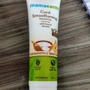 Mamaearth Curd Smoothening Shampoo