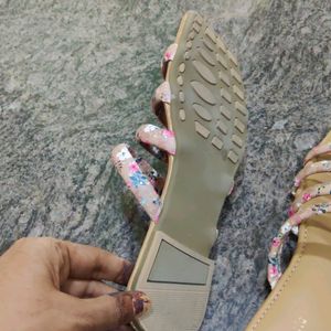 Flat Formal Chappal