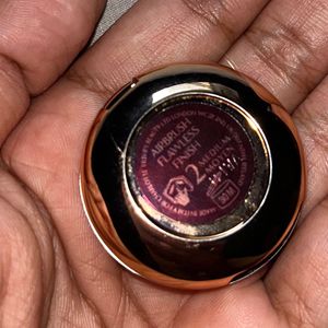 Charlotte Tilbury Compact