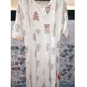 XXXL-Size White Cotton Anarkali Kurti For Women